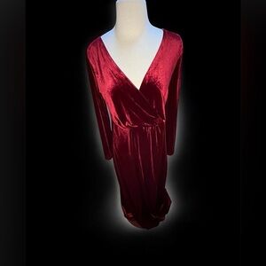 NWT Love X Design Berry Red V-Neck Velvet Stretchy Bodycon Dress Sz Large